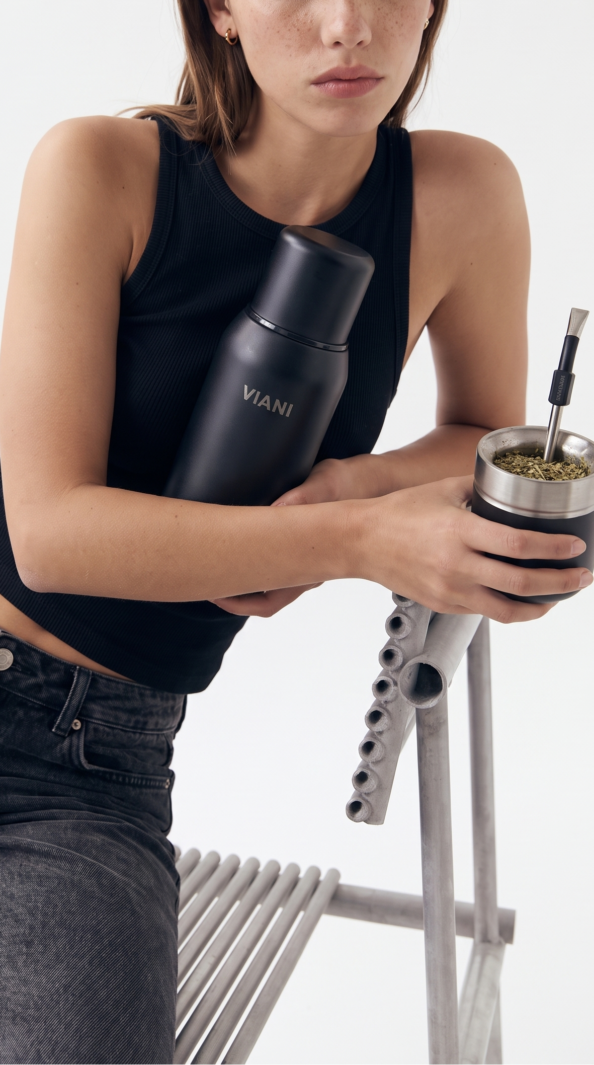 Termo VIANI Negro 750ml + Mate de regalo
